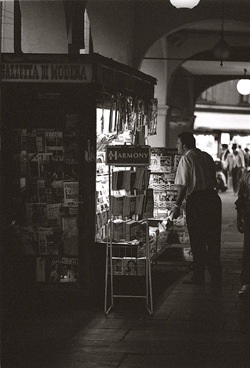 The Newspaper Guy